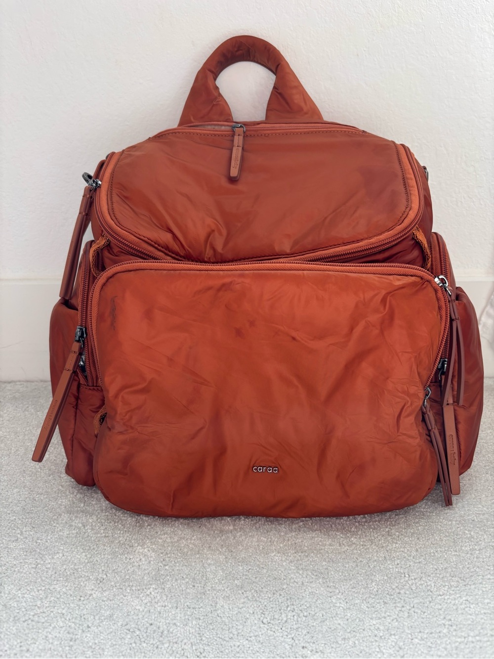 Caraa Baby Bag Medium in Clay Nylon